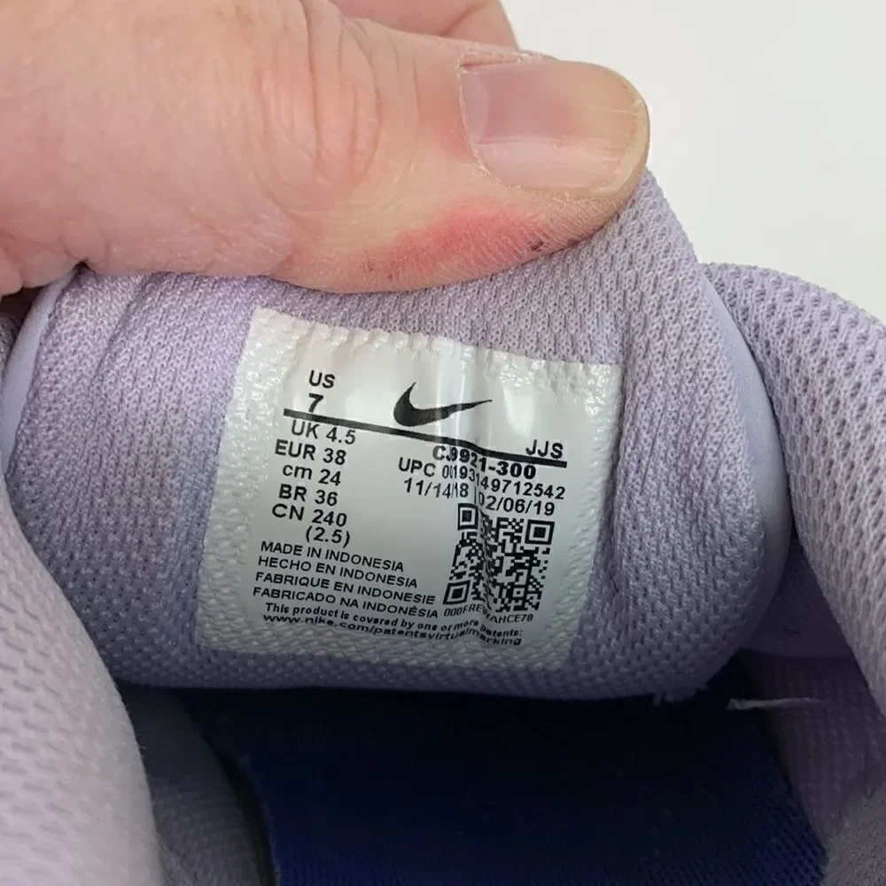 Nike Air Max Oketo Teal Tint Purple sneakers